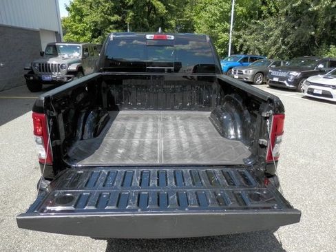 Used 2022 RAM 1500 Big Horn AWD/4WD image 36