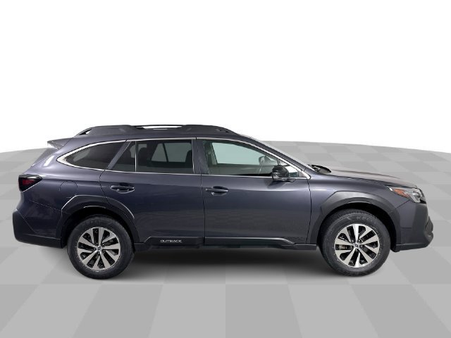 Used 2023 Subaru Outback Premium AWD/4WD image 9