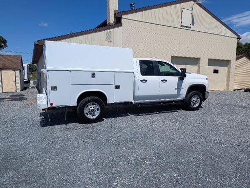 Used 2024 Chevrolet Silverado 2500 W/T w/ WT Convenience Package AWD/4WD image 10