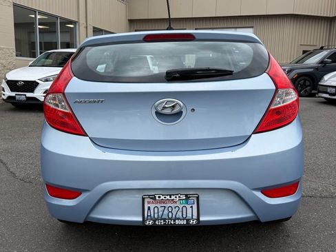 Used 2013 Hyundai Accent GS FWD image 3