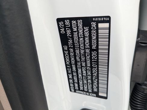 New 2025 Porsche Panamera 4 image 30