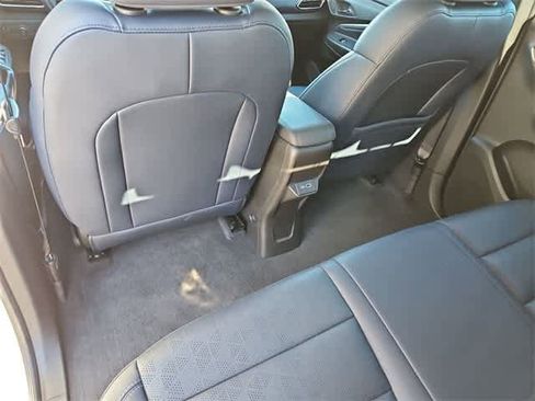 Used 2023 Chevrolet Bolt EUV Premier w/ Sun & Sound Package image 18