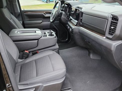 Used 2025 Chevrolet Silverado 1500 LT image 13