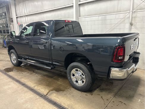 New 2026 RAM 2500 Tradesman AWD/4WD image 6