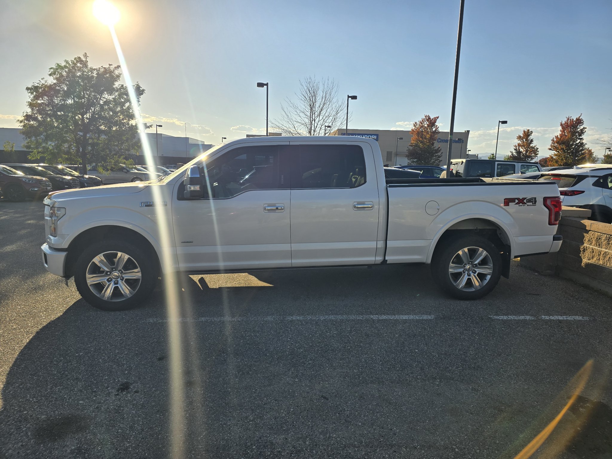 Used 2015 Ford F150 Platinum w/ Equipment Group 701A Luxury AWD/4WD image 2