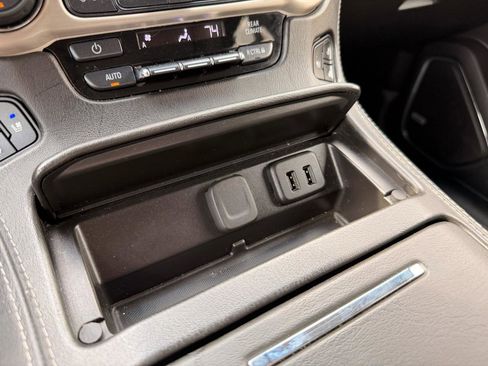 Used 2019 GMC Yukon Denali w/ Denali Ultimate Package image 40