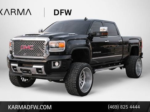 Used 2017 GMC Sierra 2500 Denali w/ Duramax Plus Package image 1