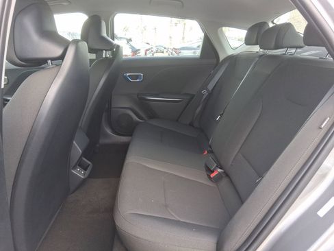 New 2026 Kia K4 FWD image 17