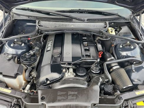 Used 2004 BMW 330Ci Convertible image 26