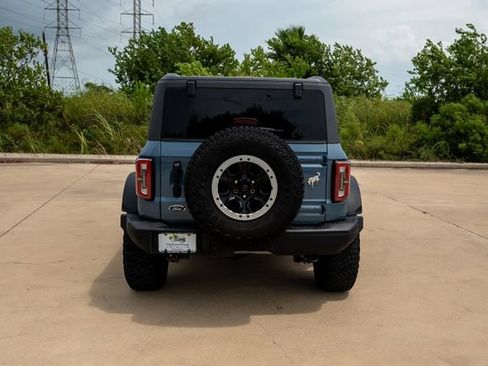 Used 2024 Ford Bronco Badlands AWD/4WD image 4