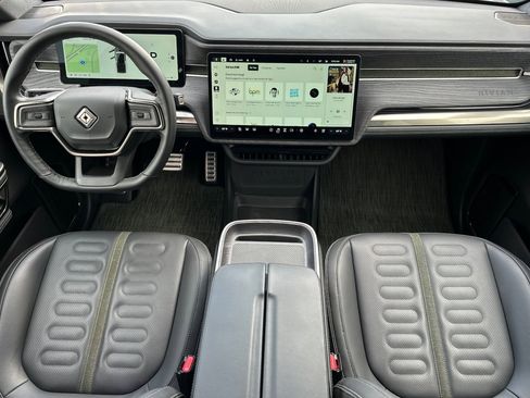 Used 2024 Rivian R1T Adventure image 13