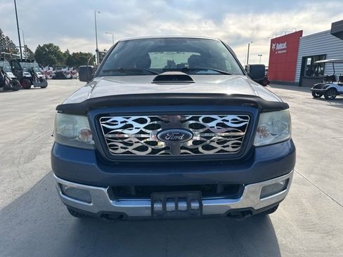Used 2004 Ford F150 XLT image 3