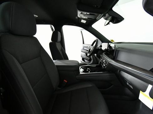 New 2026 Chevrolet Tahoe LS image 23