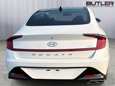 Used 2020 Hyundai Sonata SEL Plus w/ Tech Package FWD image 9