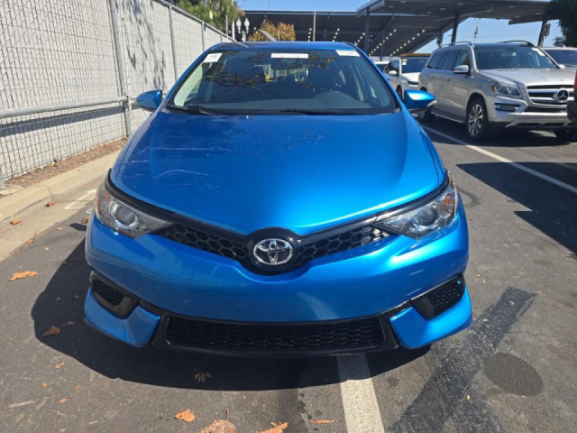 Used 2018 Toyota Corolla iM w/ Protection Package FWD image 2