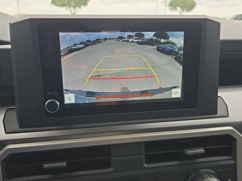 Used 2025 Toyota Tacoma TRD Off-Road image 22