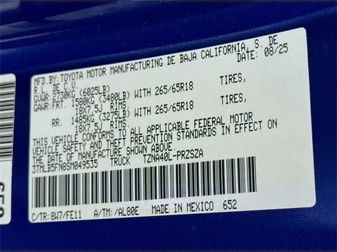 Certified 2025 Toyota Tacoma TRD Sport image 29