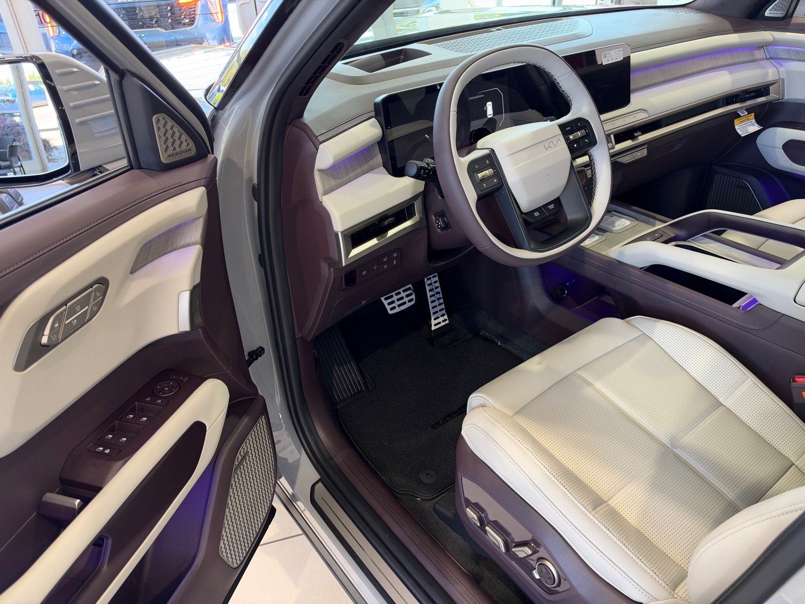 New 2027 Kia Telluride SX Prestige AWD/4WD image 9
