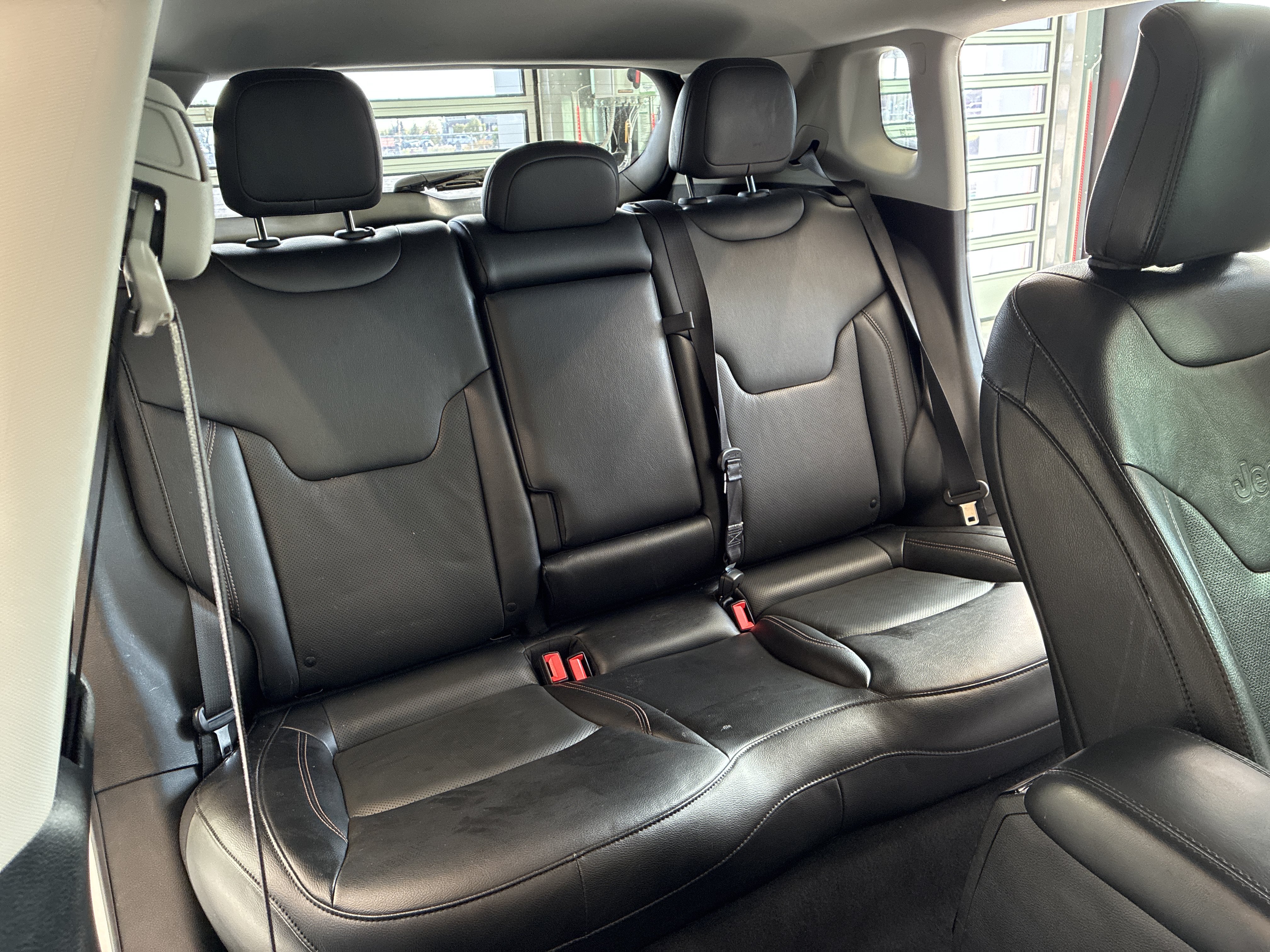 Certified 2022 Jeep Compass Latitude AWD/4WD image 13