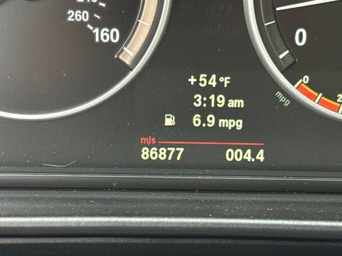 Used 2011 BMW 535i Sedan image 33