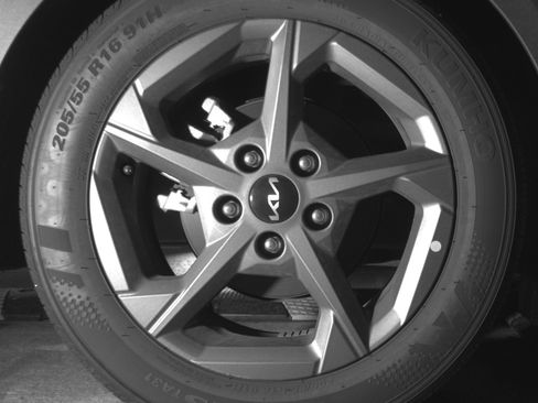 Used 2025 Kia K4 FWD image 15