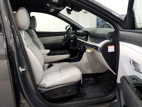 New 2026 Hyundai Tucson Limited w/ Tow & Go Package image 17