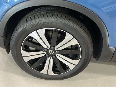 Certified 2023 Volvo C40 P8 Recharge Plus AWD/4WD image 8