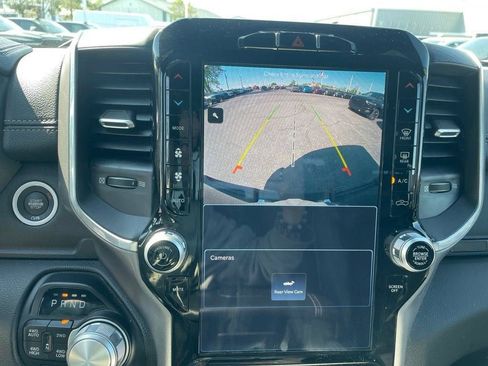 Used 2023 RAM 1500 Laramie AWD/4WD image 25