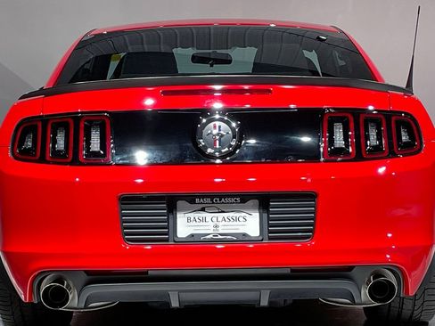 Used 2013 Ford Mustang Boss 302 w/ Boss 302 Accessory Pkg RWD image 32