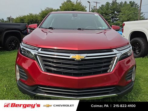 Certified 2024 Chevrolet Equinox LT AWD/4WD image 2