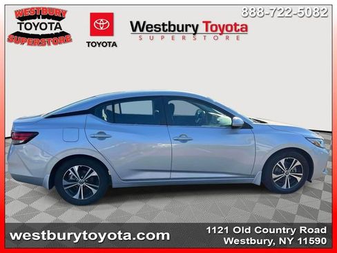 Used 2022 Nissan Sentra SV w/ All-Weather Package FWD image 6