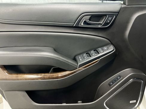 Used 2016 Chevrolet Tahoe LT image 19