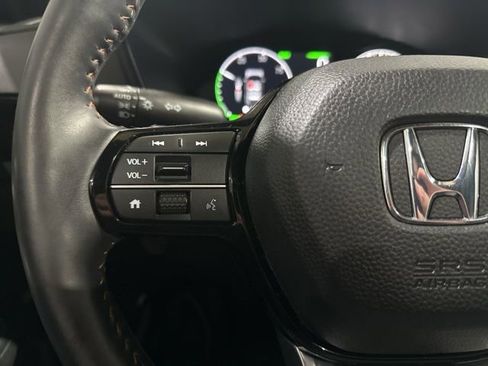 Used 2025 Honda CR-V Sport Touring image 17