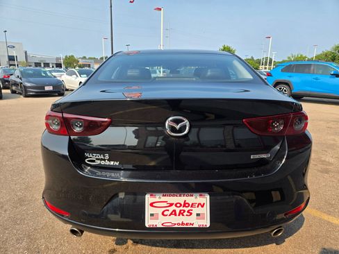 Used 2021 MAZDA MAZDA3 s FWD image 5