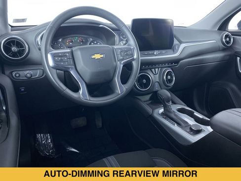 Certified 2024 Chevrolet Blazer LT w/ Convenience Package FWD image 2