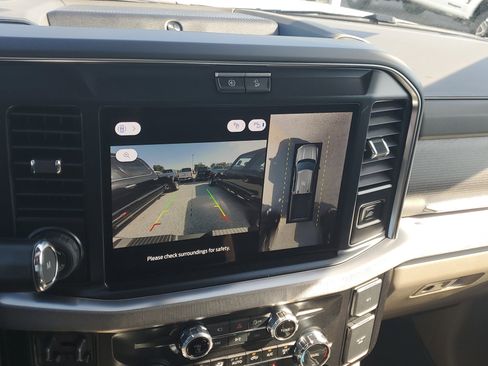 New 2026 Ford F450 Platinum w/ Platinum Plus Package image 21