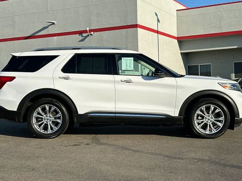 Used 2021 Ford Explorer Limited w/ Equipment Group 301A image 6