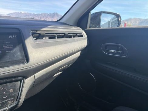 Used 2022 Honda HR-V EX image 19