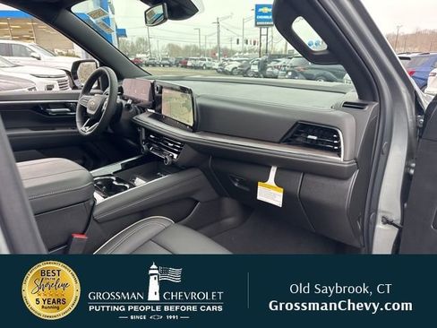 New 2026 Chevrolet Tahoe Premier w/ Sun And Tow Package AWD/4WD image 24