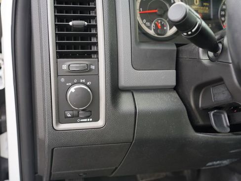 Used 2017 RAM 1500 Tradesman w/ Popular Equipment Group AWD/4WD image 16
