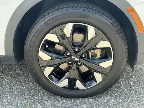 Used 2023 Kia Sportage X-Line AWD/4WD image 13