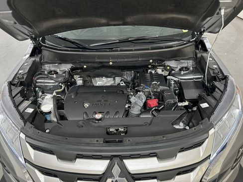Used 2024 Mitsubishi Outlander Sport ES AWD/4WD image 23