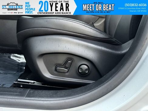 New 2026 Jeep Compass Limited image 18