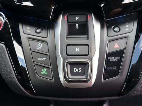 Certified 2026 Honda Odyssey Touring image 24