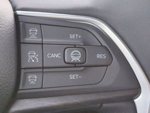 New 2026 Jeep Grand Cherokee Limited image 27