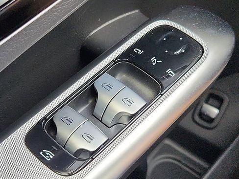 New 2026 Mercedes-Benz GLC 300 image 26