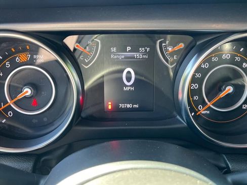 Used 2023 Jeep Wrangler Sport AWD/4WD image 10