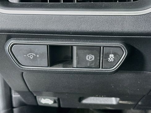 Used 2025 Kia K4 FWD image 17