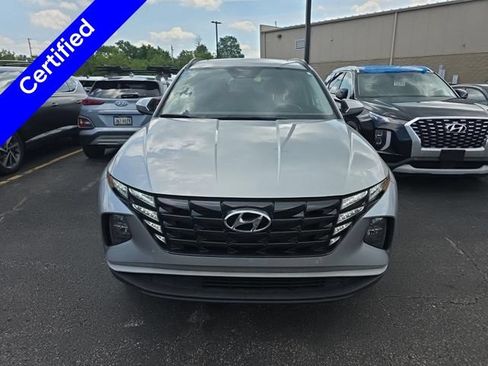Used 2023 Hyundai Tucson SEL w/ Convenience Package AWD/4WD image 3