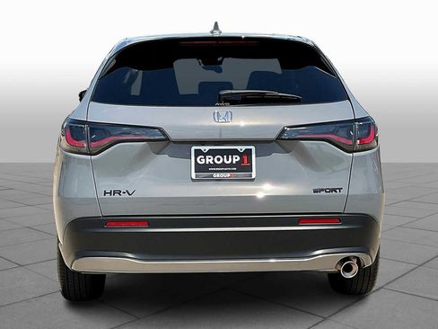New 2026 Honda HR-V Sport image 4